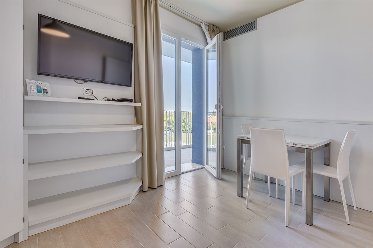 Camera Junior Suite
