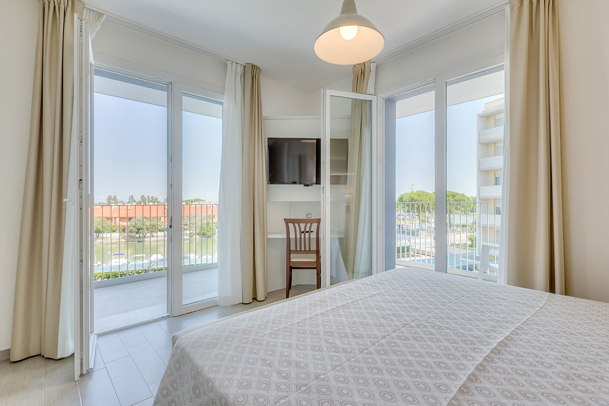 Camera Junior Suite